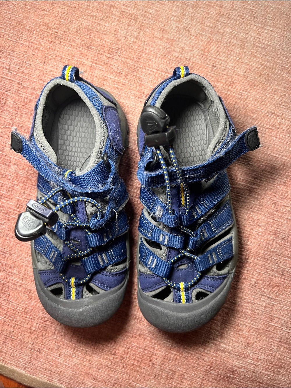 KEEN Kids' size 12 Navy Blue closed toe Sandals - Picture 5 of 7